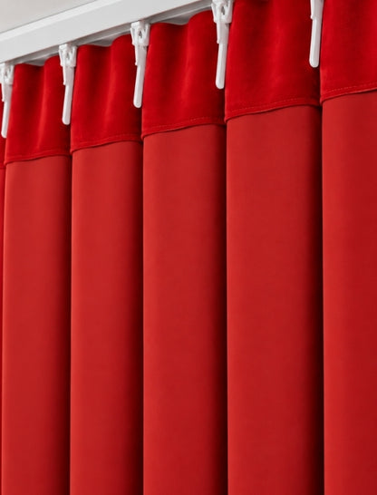Samtvörhang Bright red