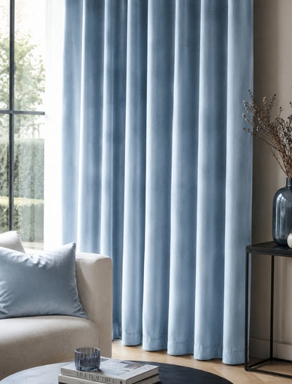 Samtvörhang Sky blue